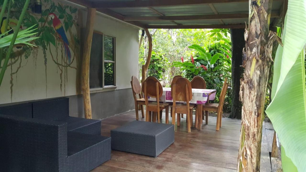 Hotel El Colibri Rojo - Cabinas - Le Colibri Rouge Bed & Breakfast Cahuita