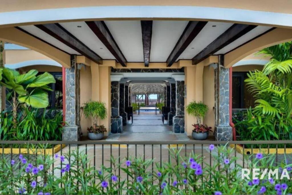 777j Beachfront Luxury 3 Br/2.5ba Near Sjo - Apartment Jaco