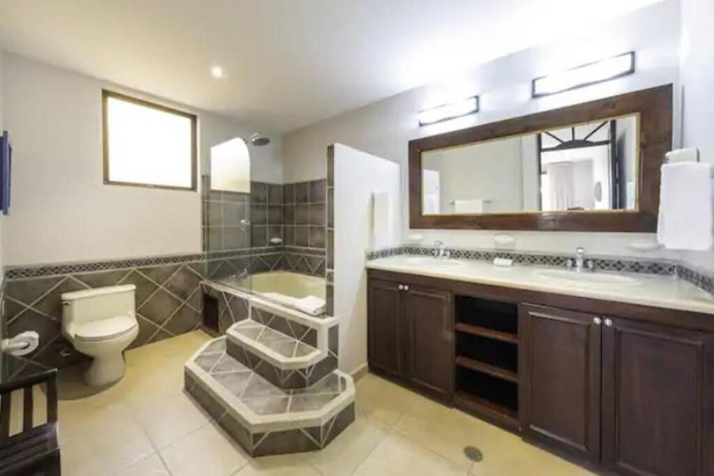 777j Beachfront Luxury 3 Br/2.5ba Near Sjo - Apartment