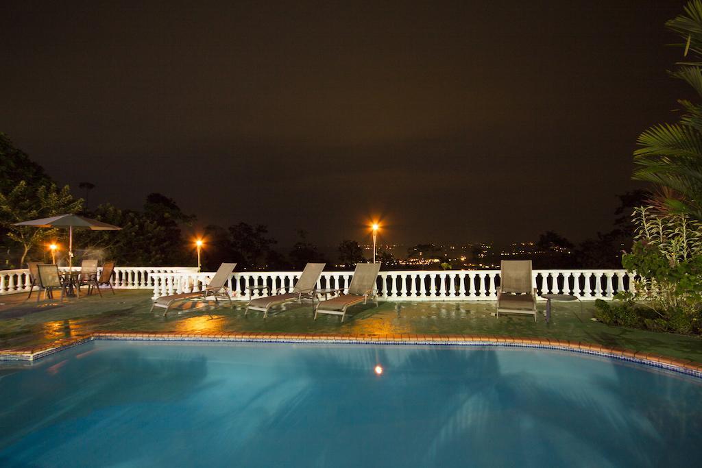 Arenal Waterfall Villa La Fortuna