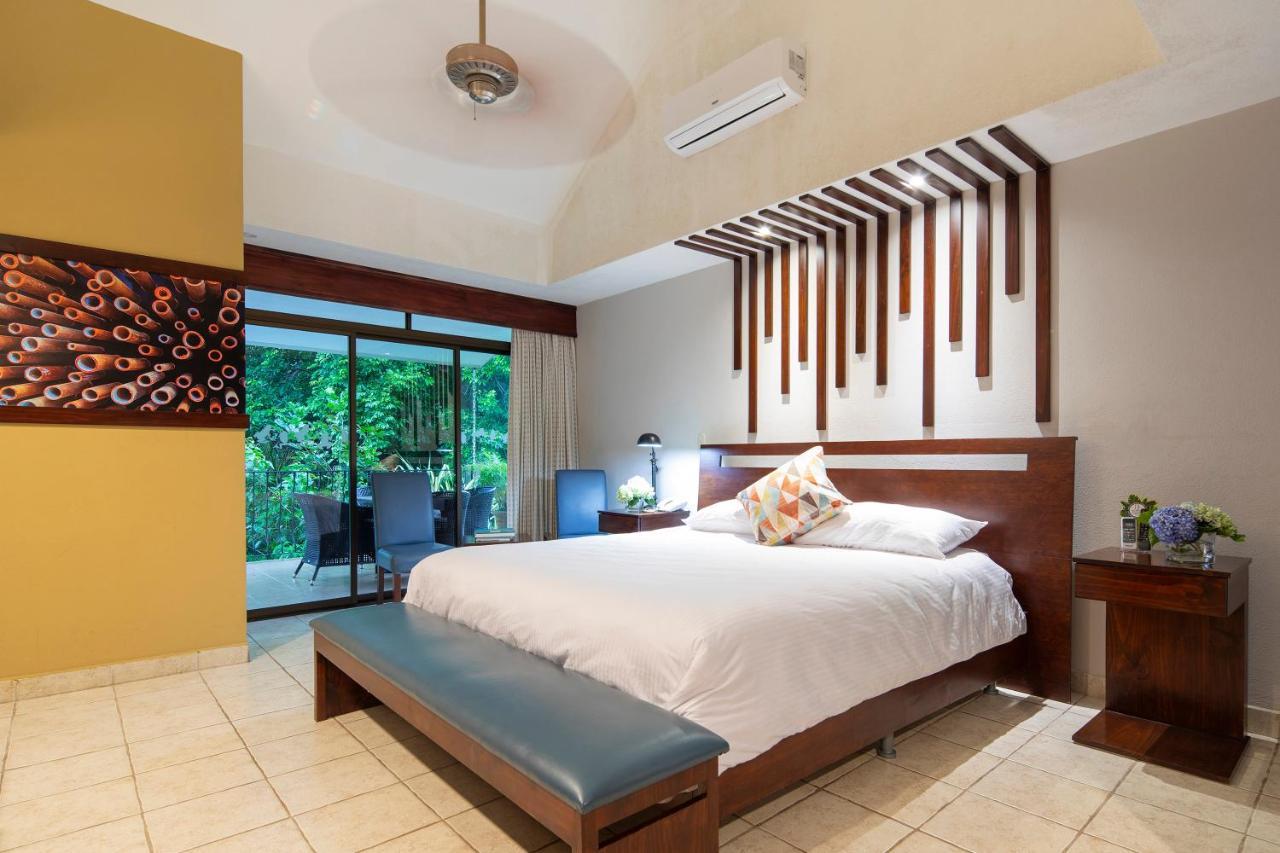 Pumilio Mountain & Ocean Hotel