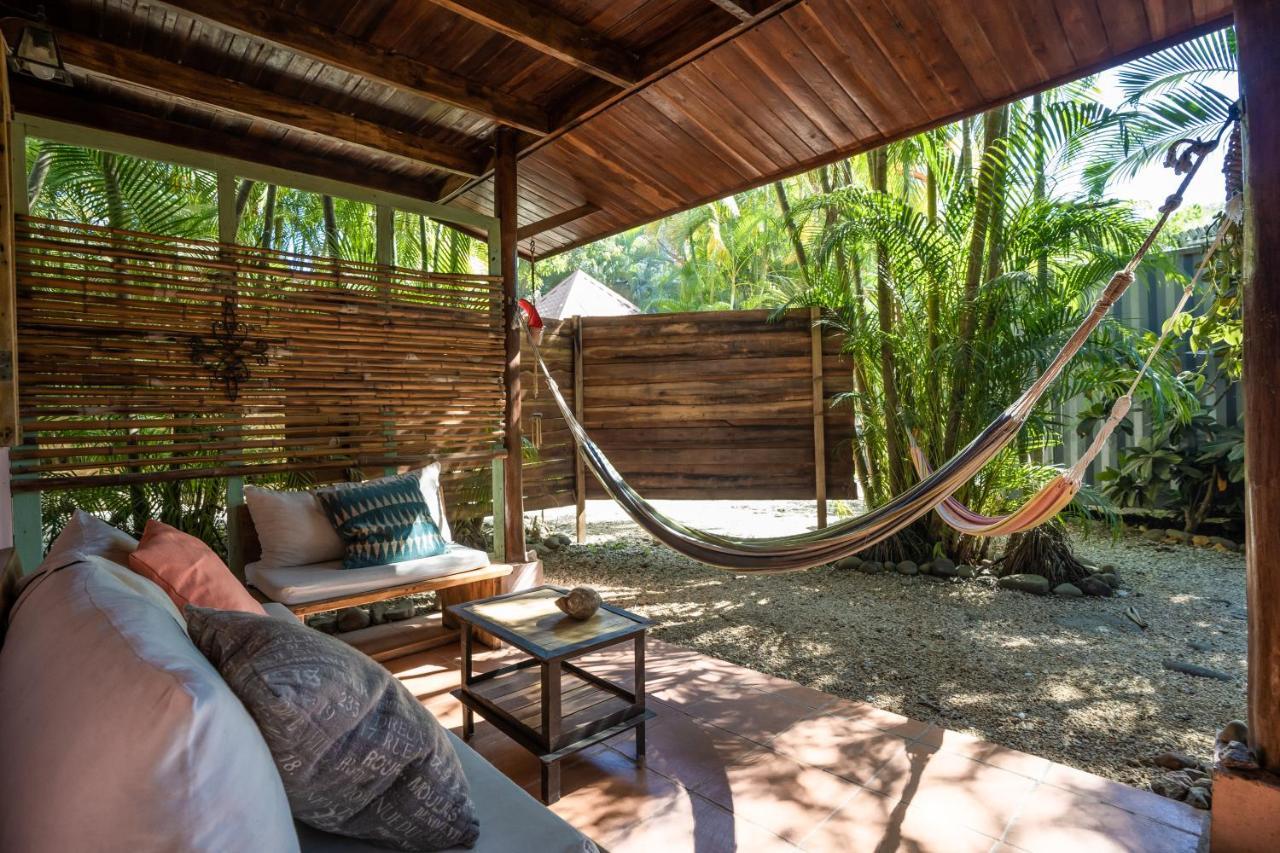 Hostel Salty Enthusiasts Share House & Playa Santa Teresa (Puntarenas)