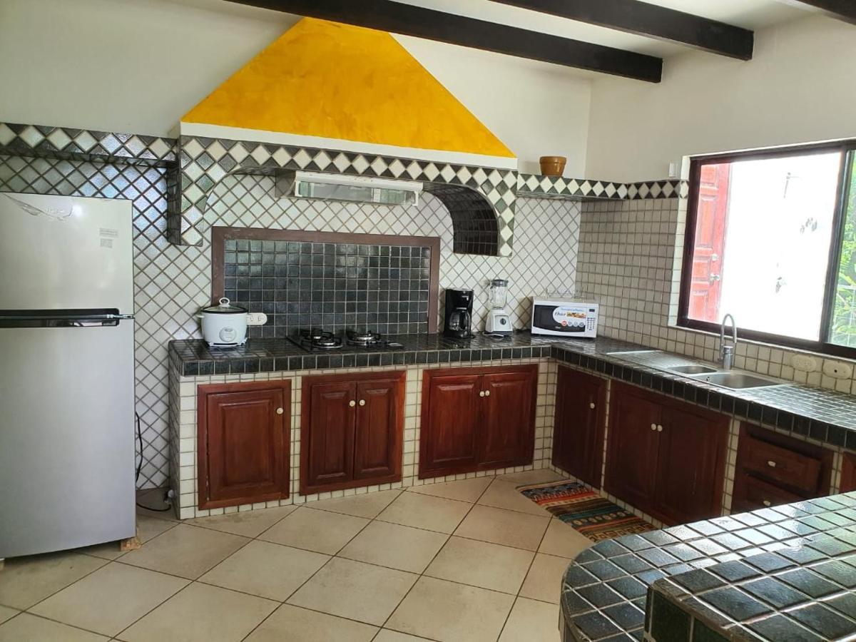 Casa Ideal Para Familia Y Su Mascota En Bahia De Los Piratas Matapalo (Santa Cruz)