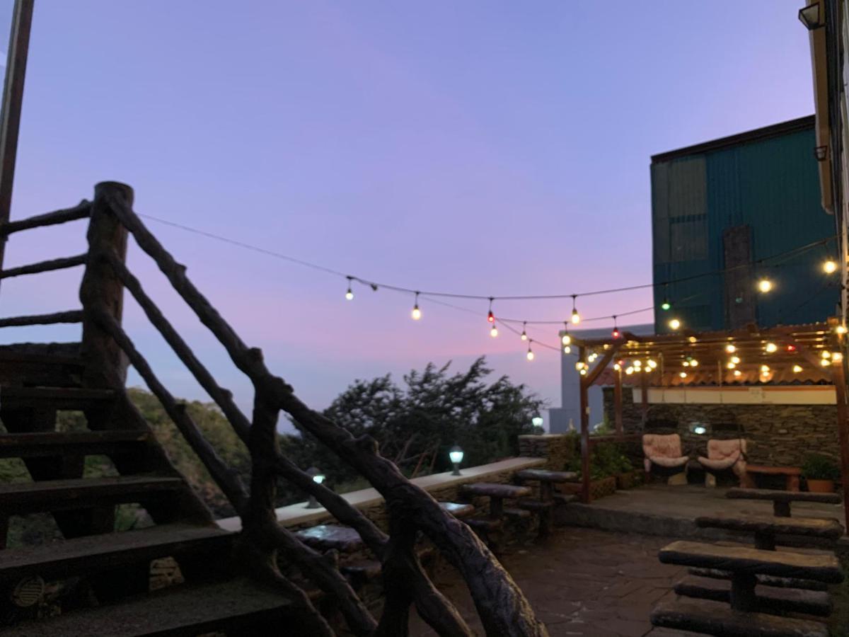 Cabinas Vista Al Golffo Hostel *