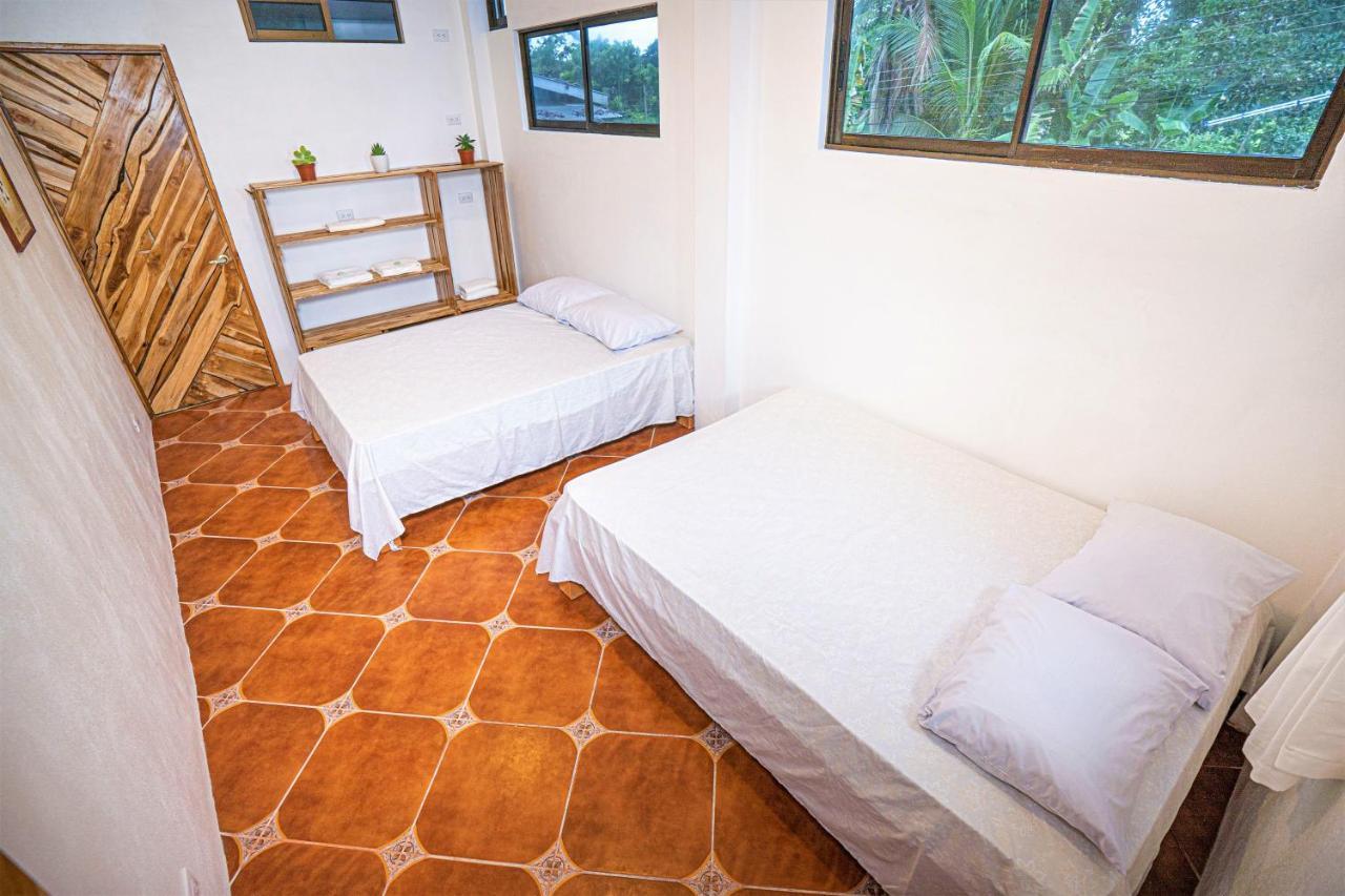 Pura Natura Beachfront Guest house