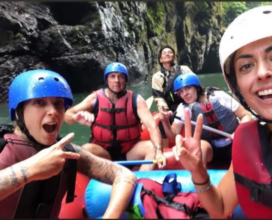 Guest house Y Cabinas Anita-and Rafting Tour!