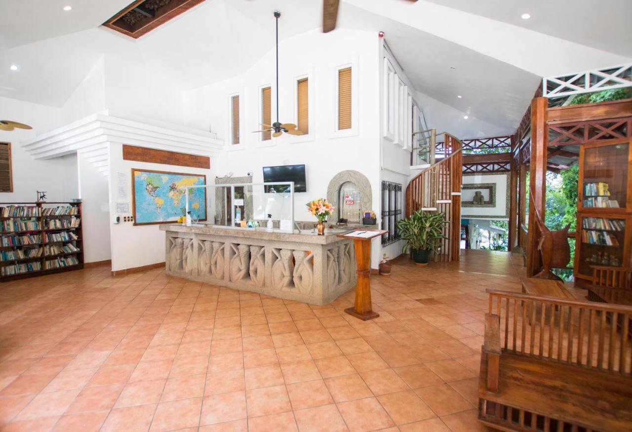 Hotel Oceanfront Mar Direct Access To The 3*