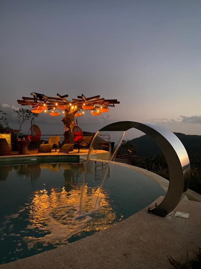 Kintiri Glamping Luxury tent Nicoya