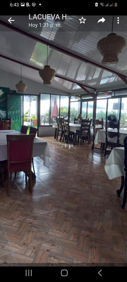 La Cueva Hotel *
