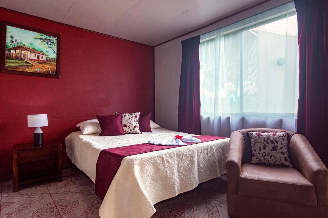 Bed & Breakfast Nafre House 2*