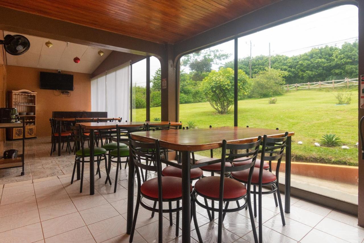Bed & Breakfast Nafre House 2*