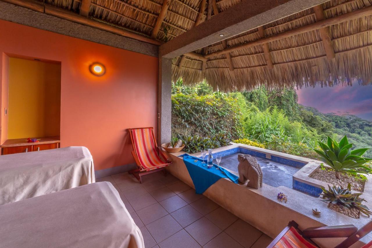 Hotel Xandari & Alajuela