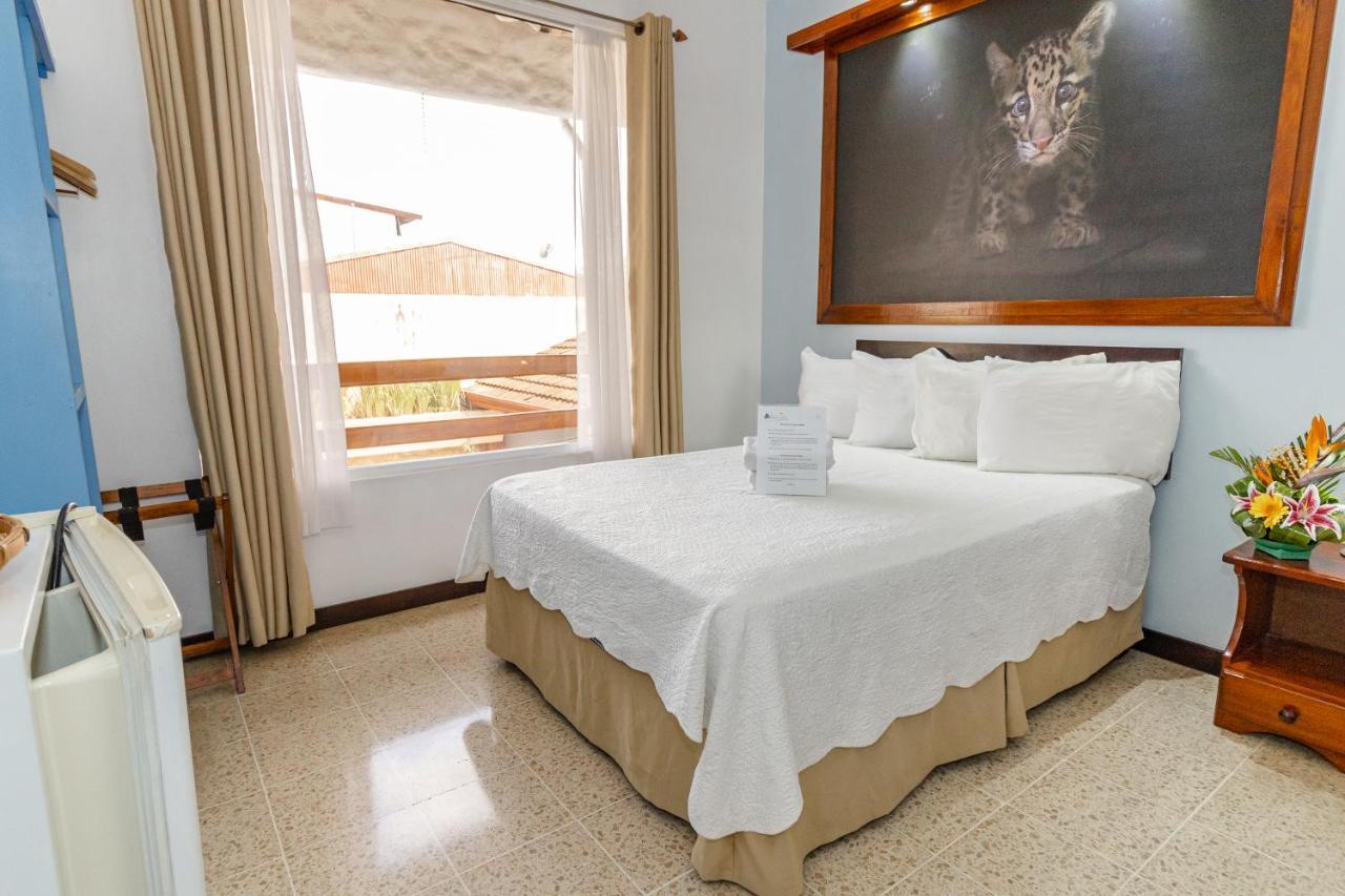 Serenity Hotel *