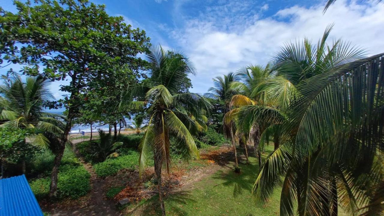 Guest house Pura Natura Beachfront *