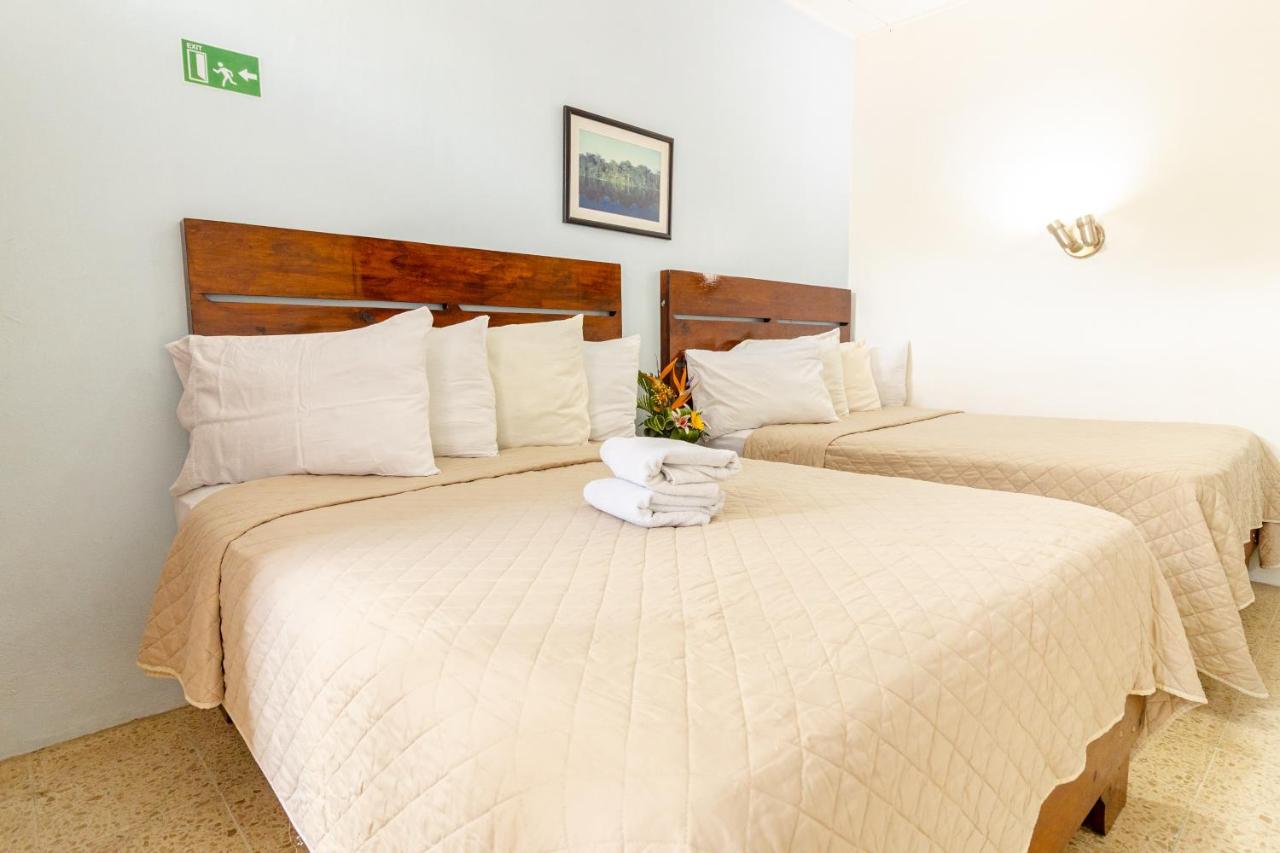 Hotel Serenity