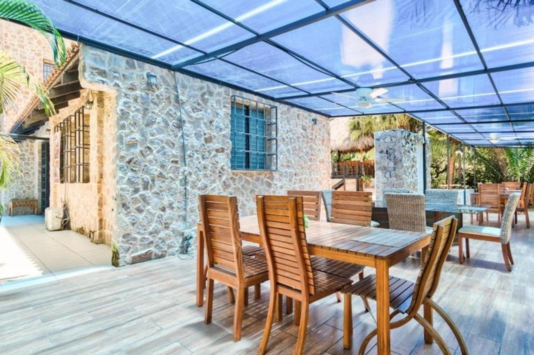 Castillo Tambor & Restaurant Country house Tambor (Alajuela)