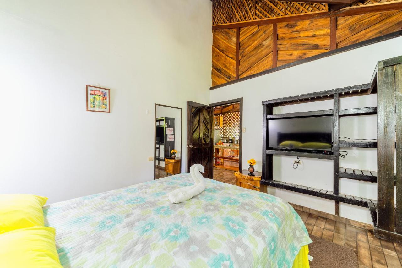 Casa Shaquir H -luxury With Private Pool & Stunning Views Puerto Viejo de Talamanca