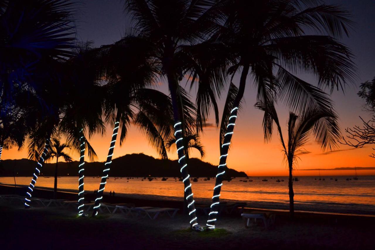 Cafe De Playa Front 4*