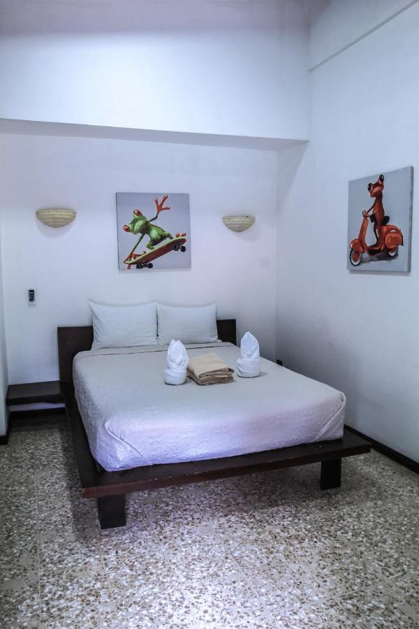 Hotel Cafe De Playa Front 4*
