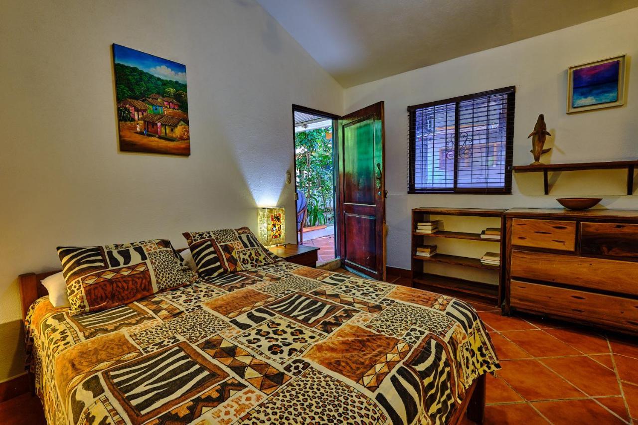 Casa Smilin' Dog Apartment Tamarindo