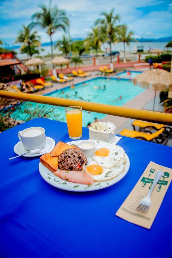 Hotel Yadran Puntarenas