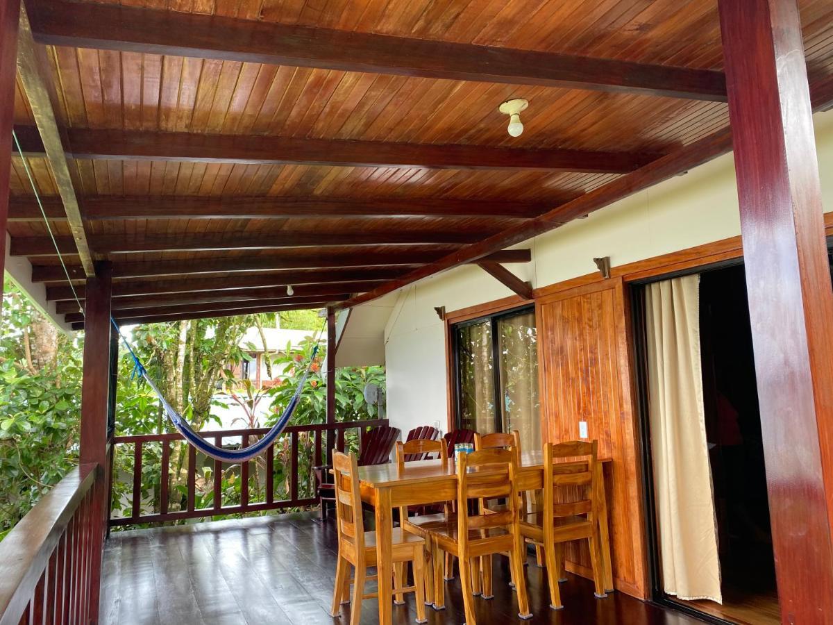 Cabana Ara Macao Lodge