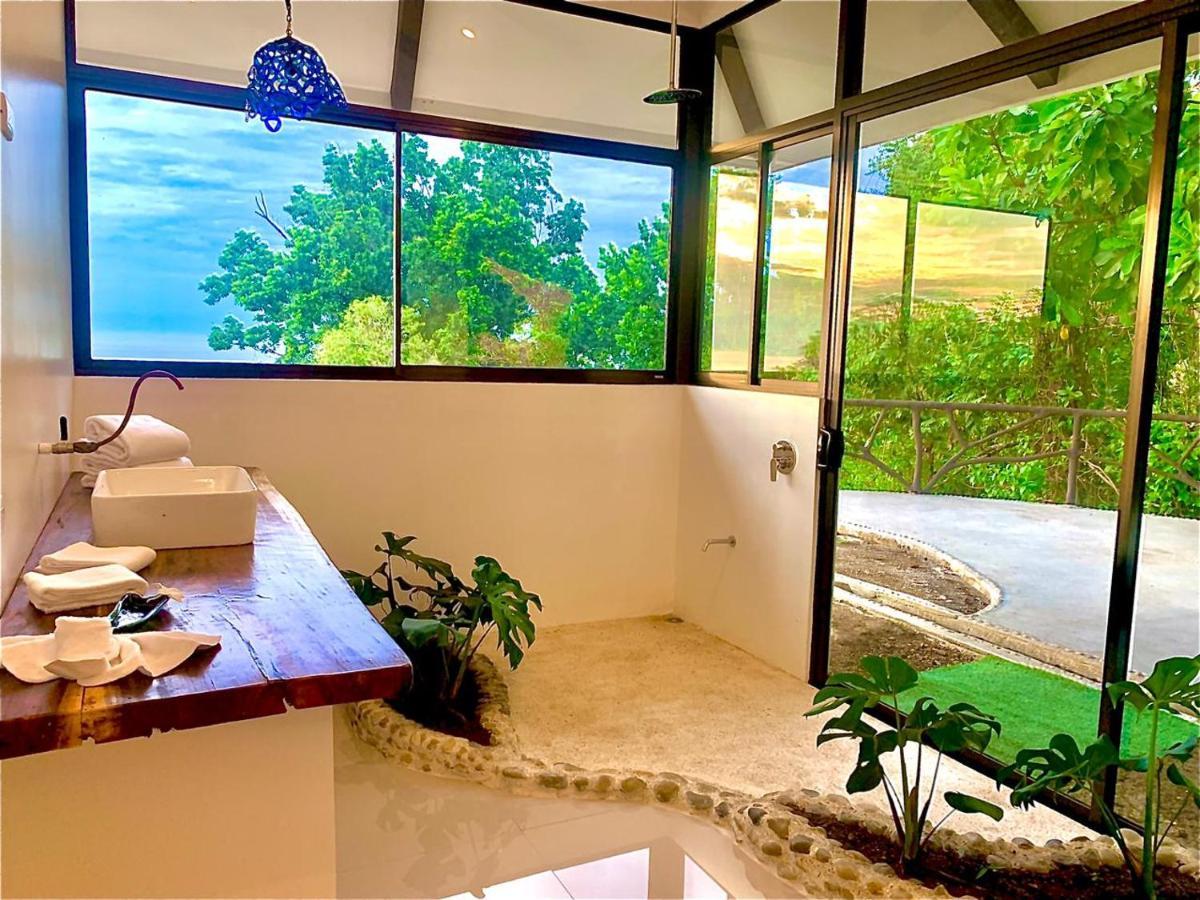 Hotel Akua Ocean View Tarcoles