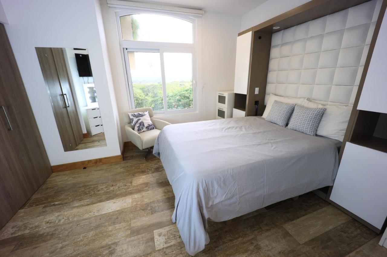 Brandnew Luxury 2bdr Condo✰stunning View✰fast Wifi *
