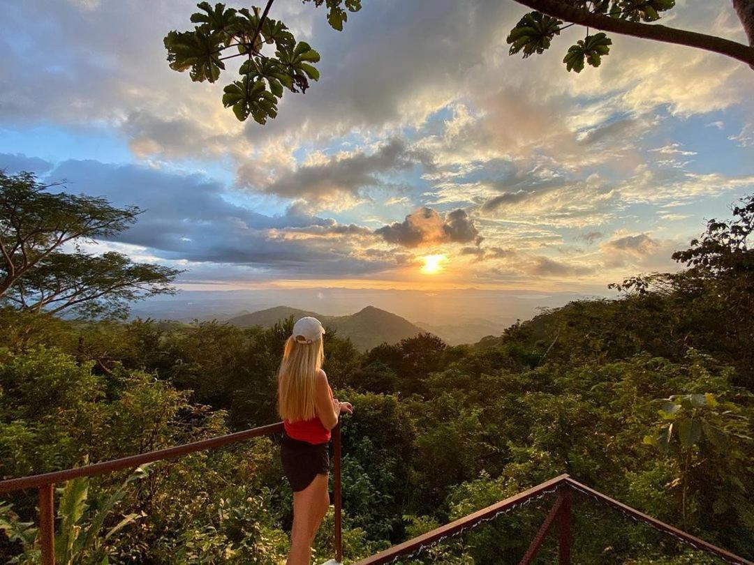 Domos Mirador Romantic Private Honeymoon Glamping