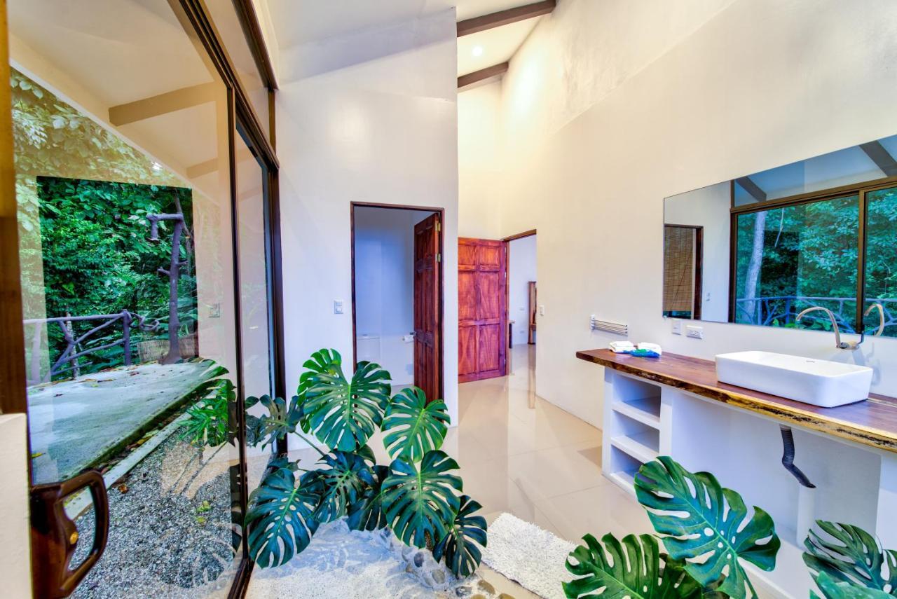 Akua Ocean View *