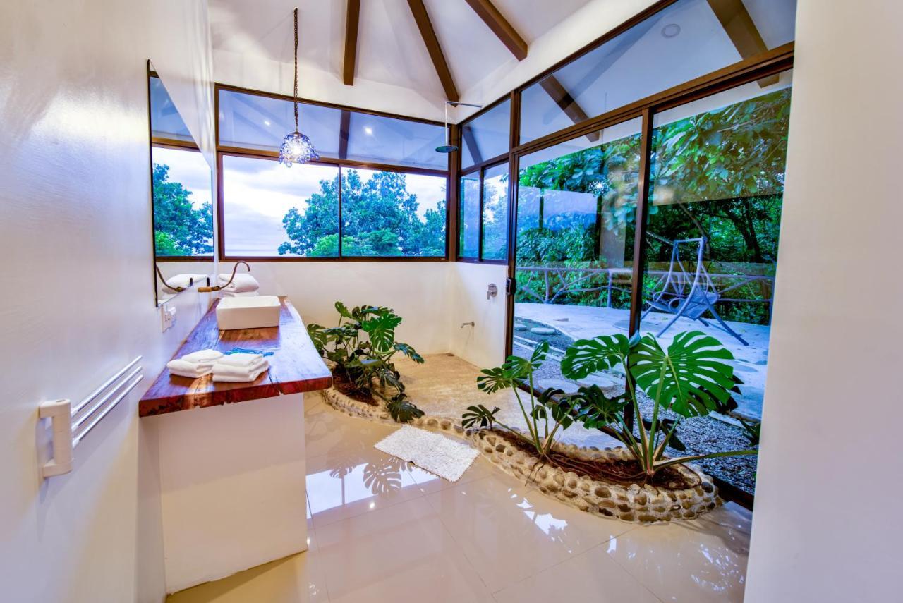Hotel Akua Ocean View