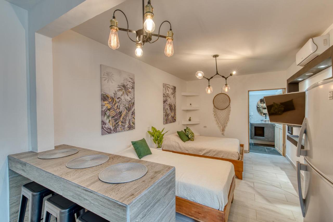 Izus Place Inn Jaco