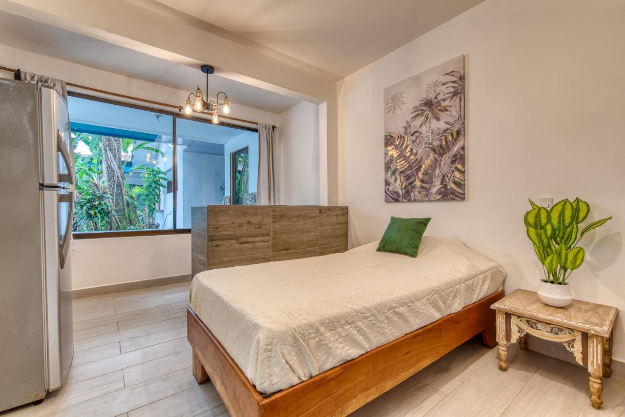 Izus Place Inn