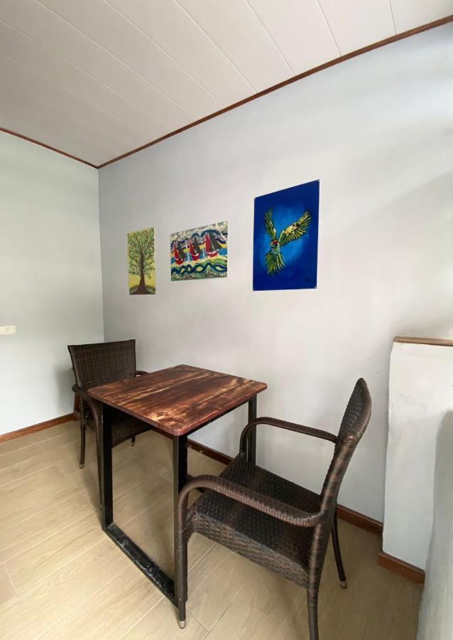 Amimodobeachrooms Inn