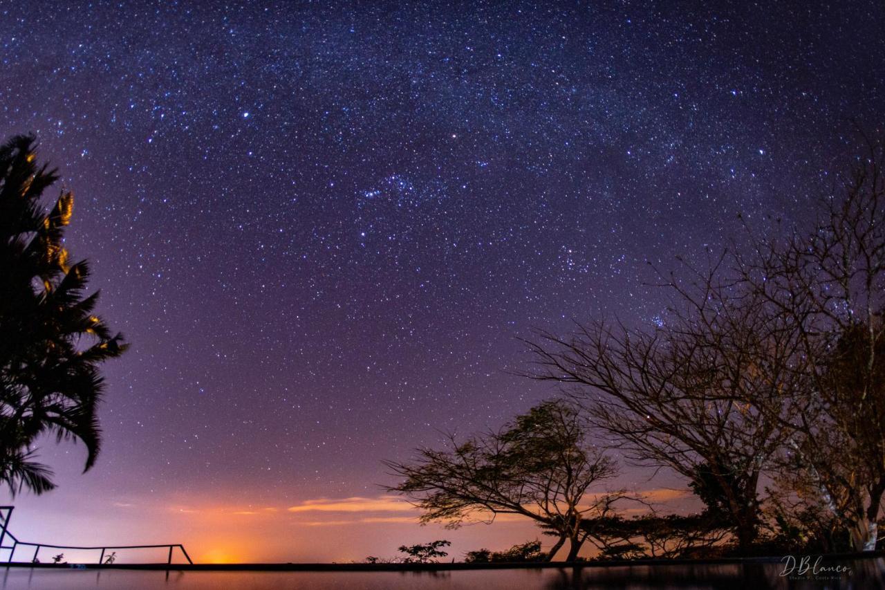 Domos Mirador Romantic Private Honeymoon Glamping 3*