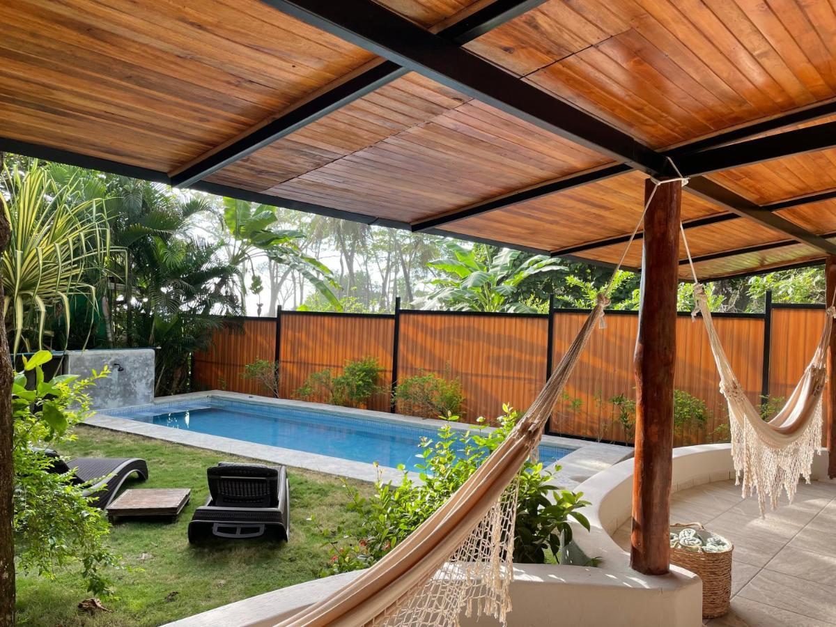 Villa Beach Villas *
