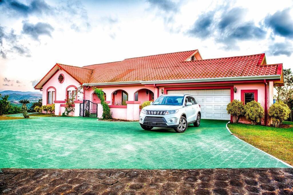 Dream Villa, Ocean View & Pool! * San Ramon (Alajuela)