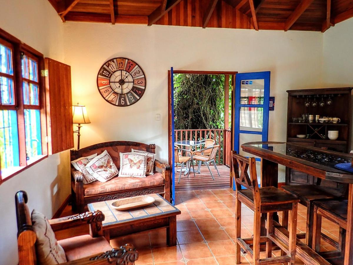 Hotel Orosi Lodge 3*
