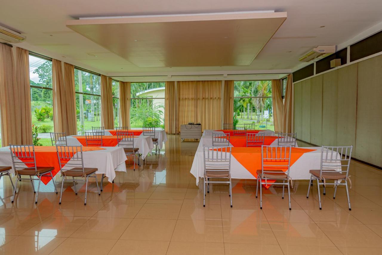 Hotel Rios