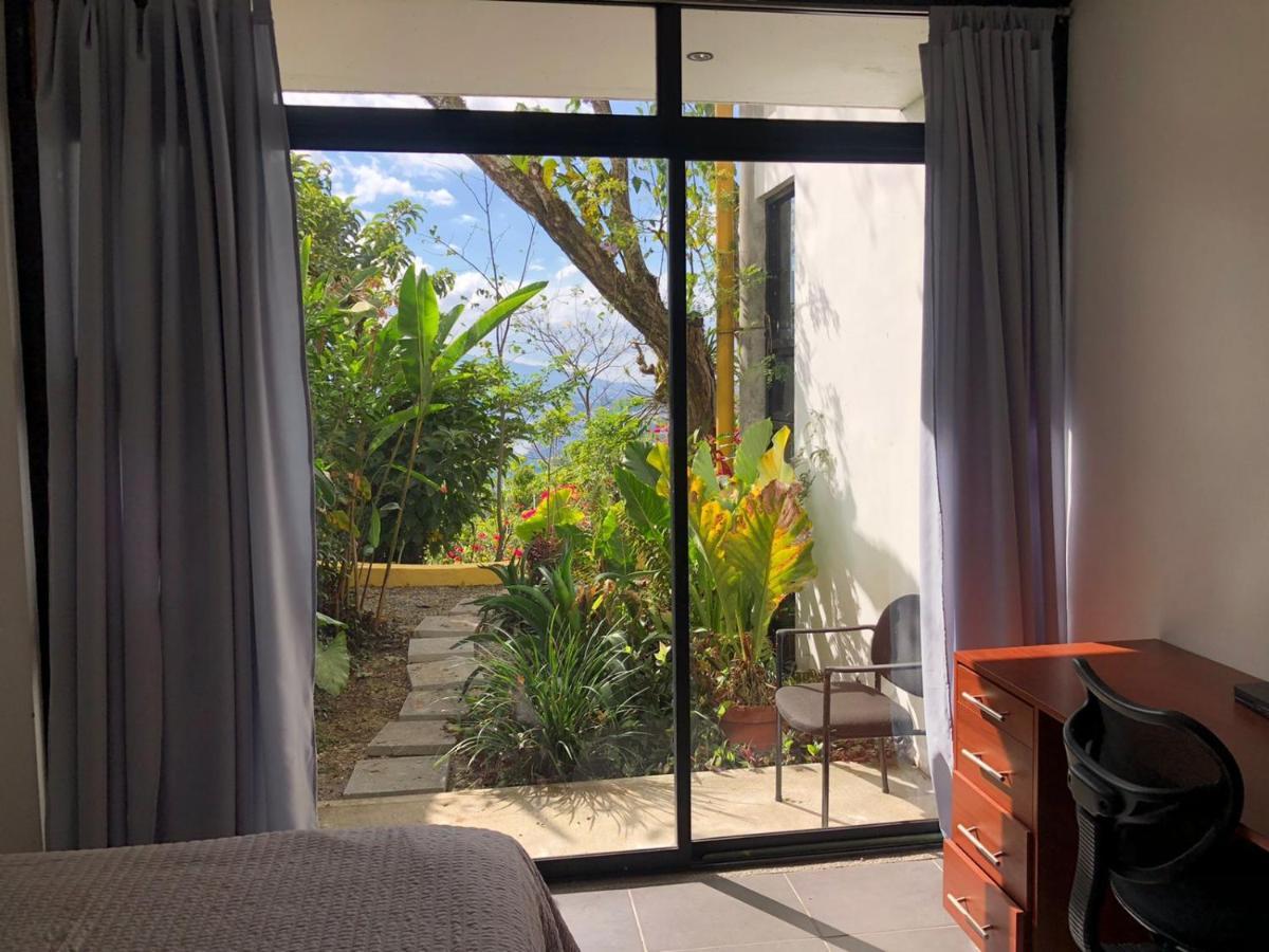 Casa Marlui-san Jose Homestay *