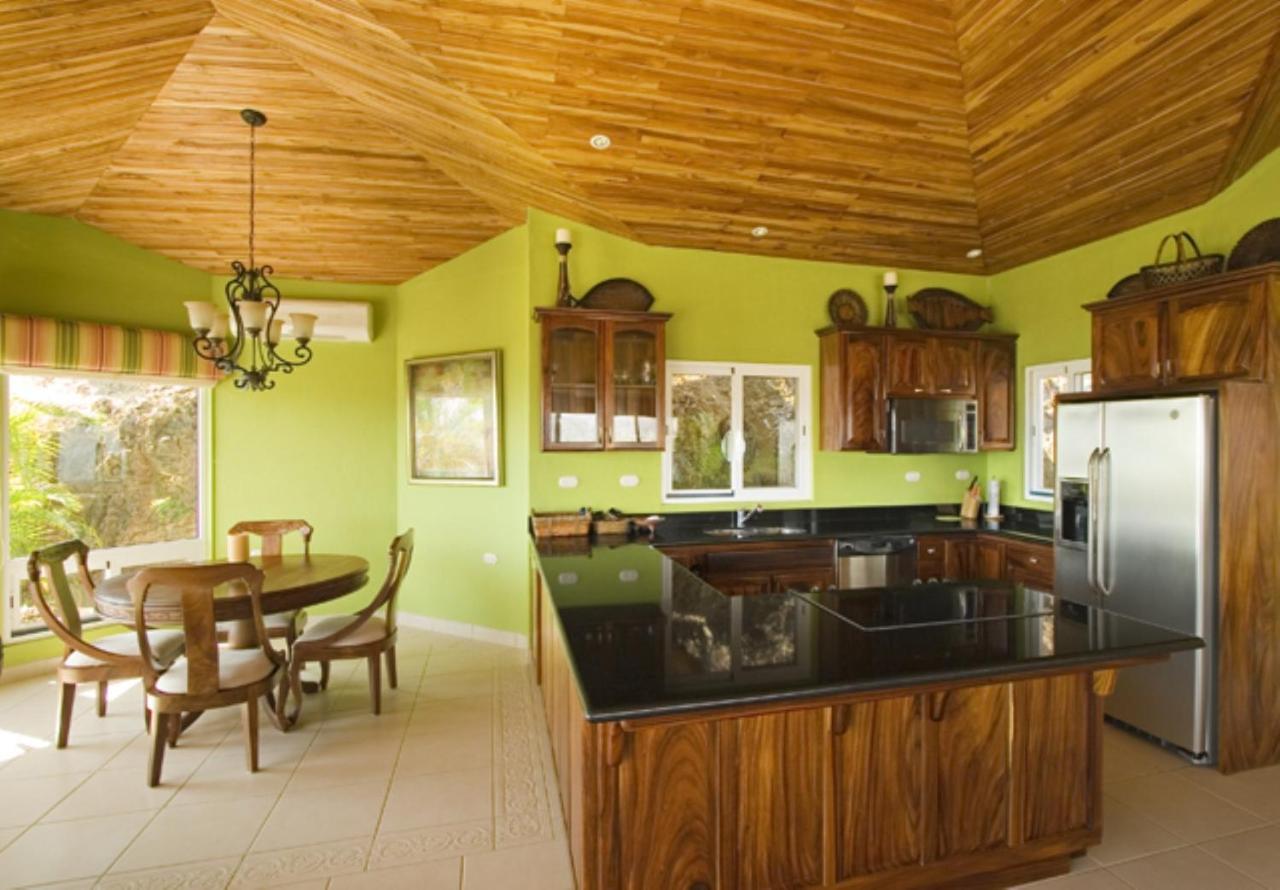 Playa Potrero, 3br Ocean View House Casa Thu With Infinity Pool & Jacuzzi