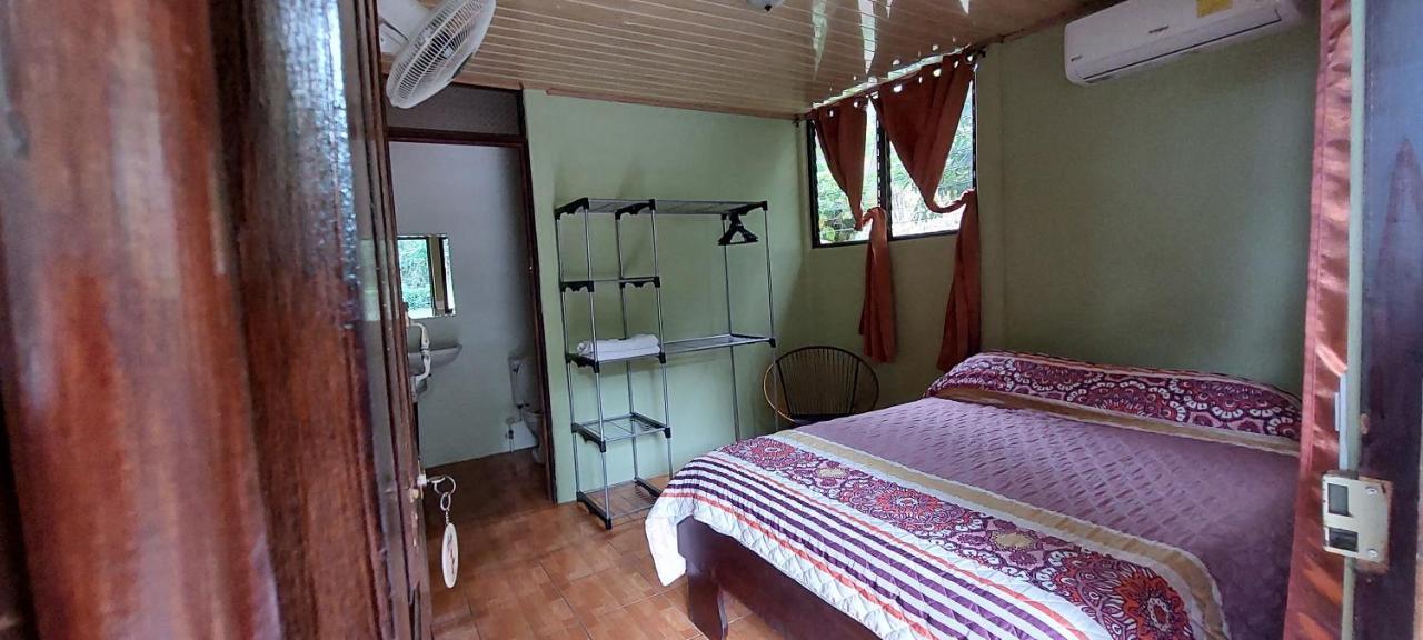 Guest house Y Cabinas Anita-and Rafting Tour!