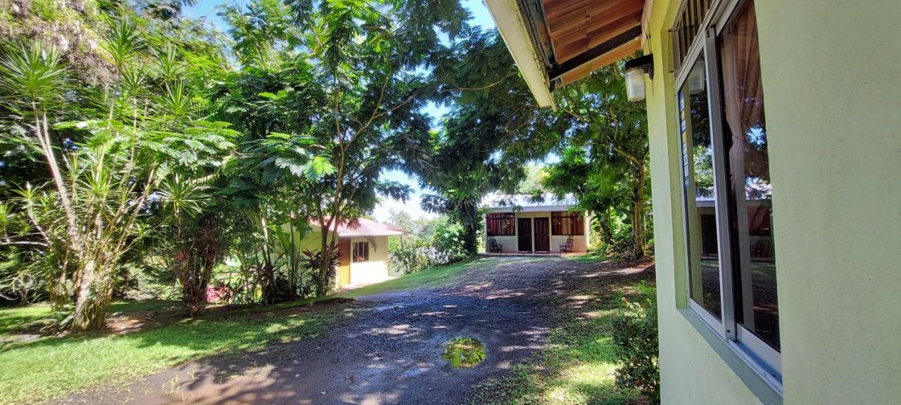 Guest house Y Cabinas Anita-and Rafting Tour! Siqurres Da Alegria