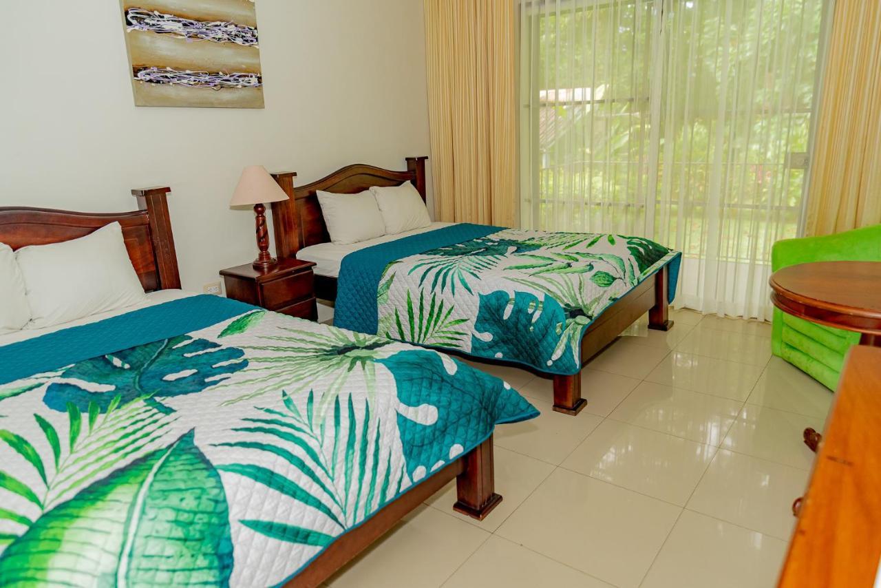 Rios Hotel