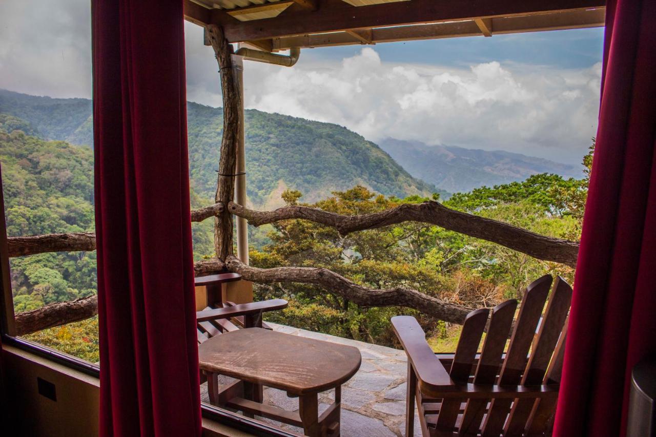 Lodge Rainbow Valley Costa Rica