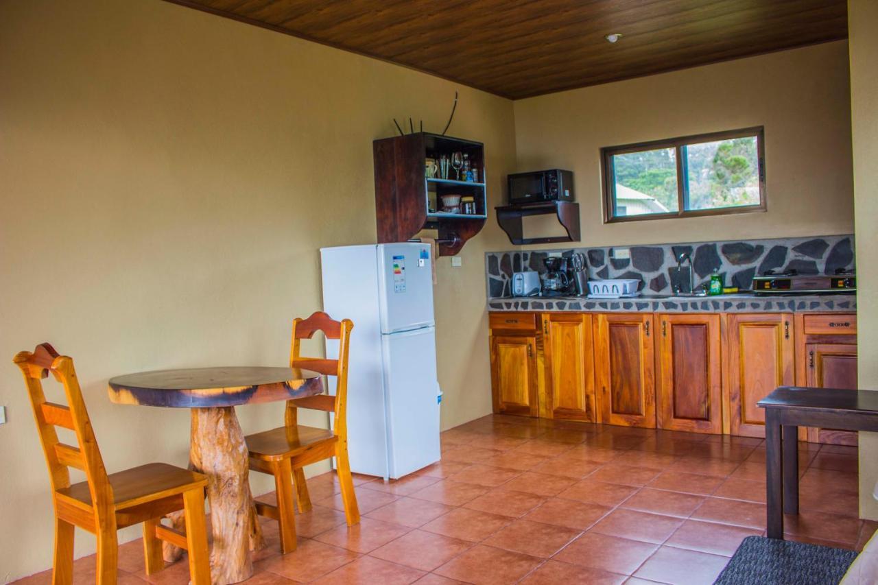 Lodge Rainbow Valley Costa Rica