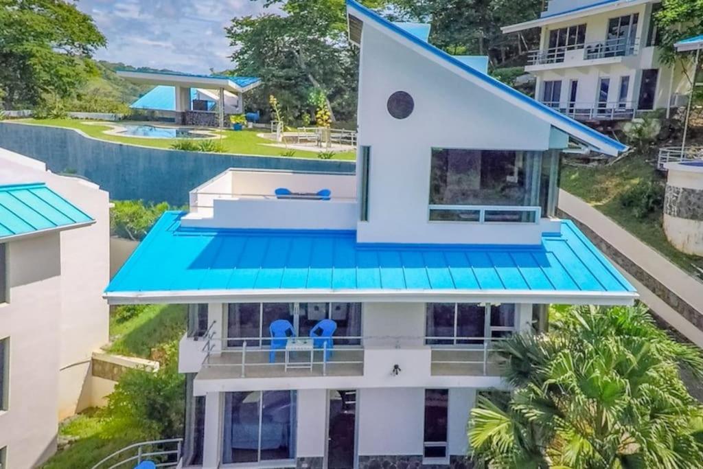Ocean View House Of Winds W Private Jacuzzi #1 Coco
