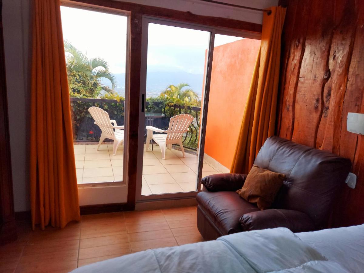 Aparthotel Loma Tranquila
