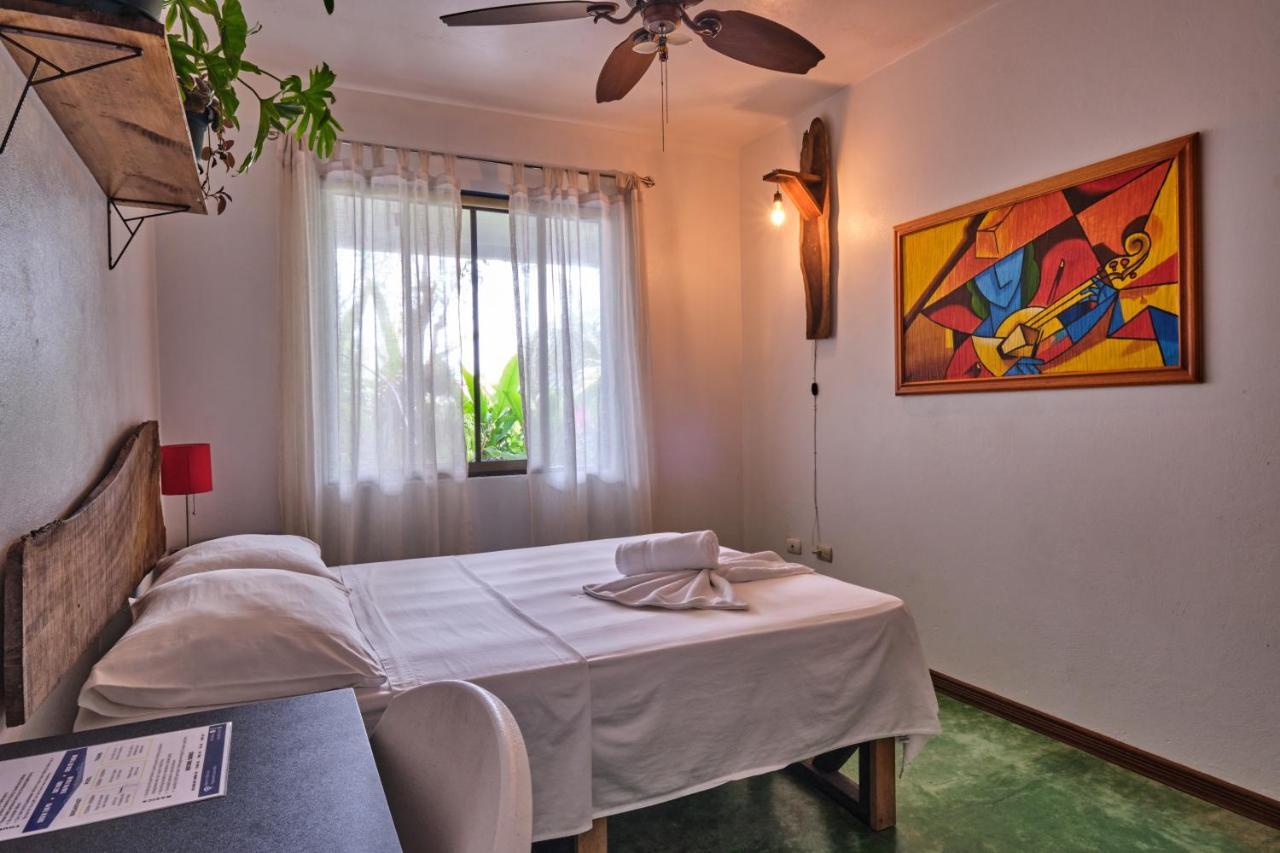 Hotel Jacquelina *