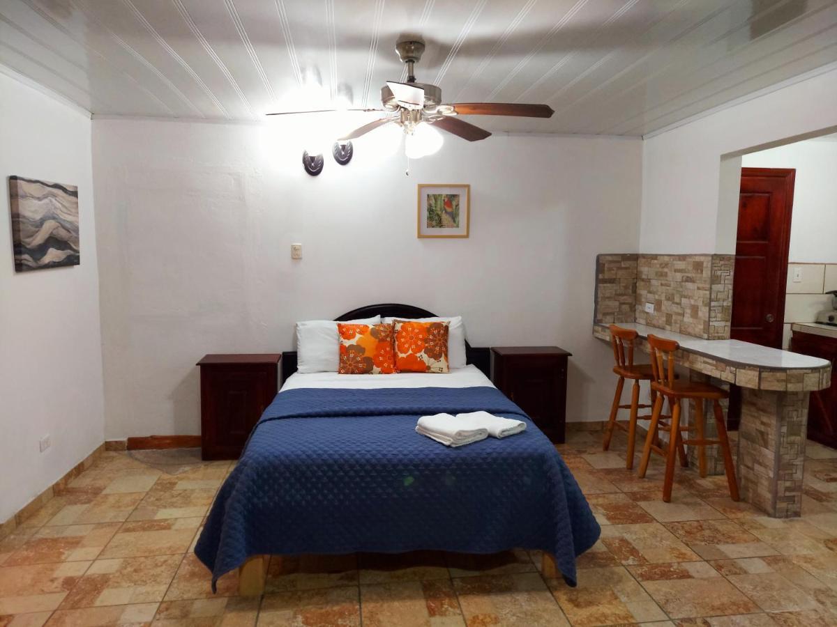 Loma Tranquila 3* Alajuela